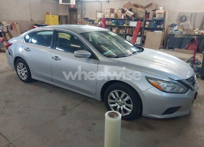2016 Nissan Altima 2.5/2.5 S/2.5 SL/2.5 SR/2.5 SV (VIN 1N4AL3APXGC168669) main photo