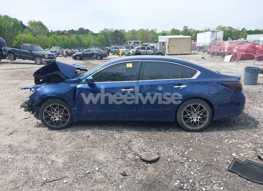 Photo 13 of 2016 Nissan Altima 2.5 SR (VIN 1N4AL3APXGC170261)