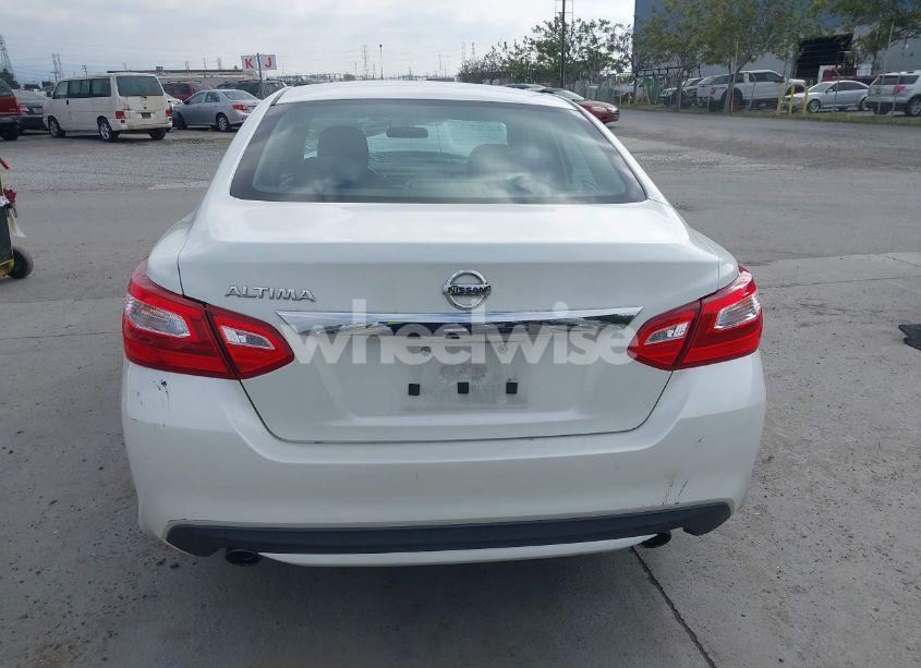 Photo 17 of 2016 Nissan Altima 2.5/2.5 S/2.5 SL/2.5 SR/2.5 SV (VIN 1N4AL3APXGC175122)