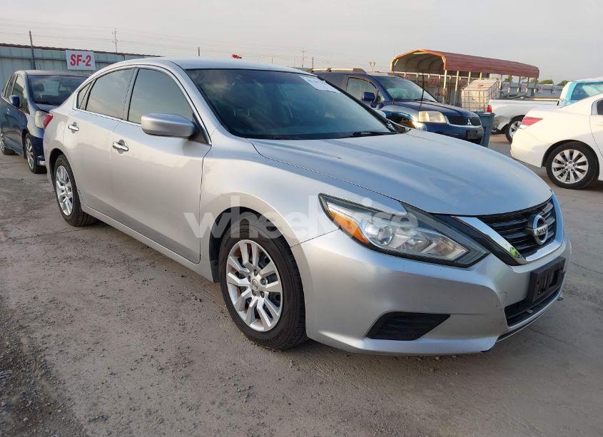 2016 Nissan Altima 2.5/2.5 S/2.5 SL/2.5 SR/2.5 SV (VIN 1N4AL3APXGC190803) main photo