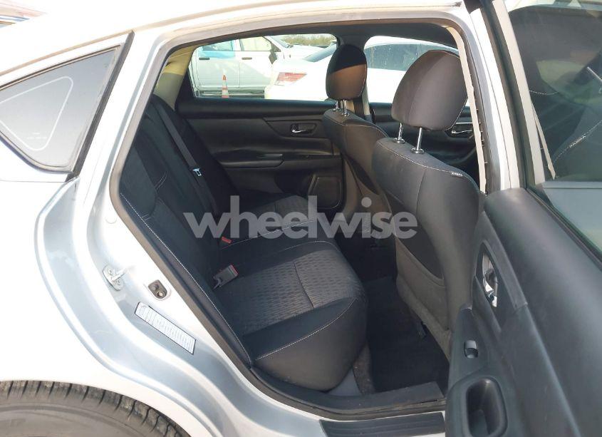 Photo 8 of 2016 Nissan Altima 2.5/2.5 S/2.5 SL/2.5 SR/2.5 SV (VIN 1N4AL3APXGC190803)