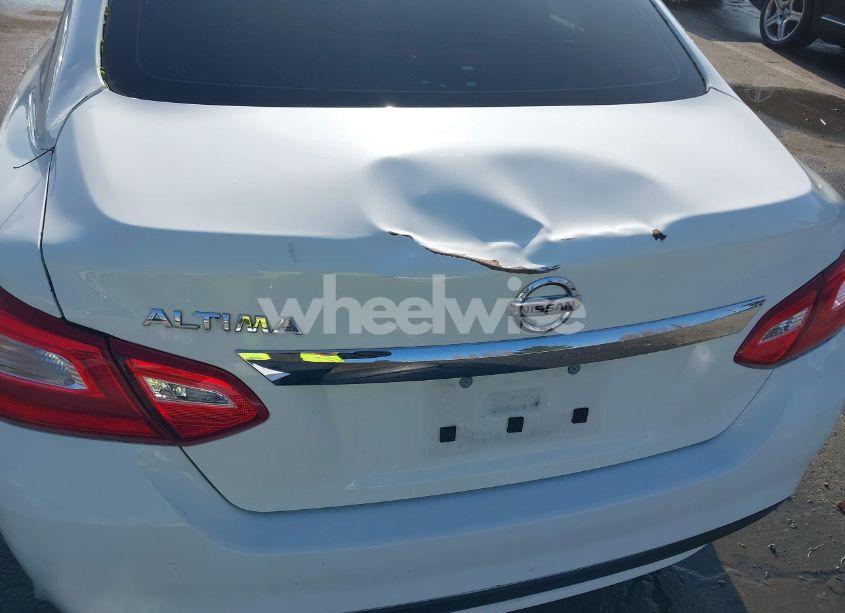 Photo 6 of 2016 Nissan Altima 2.5/2.5 S/2.5 SL/2.5 SR/2.5 SV (VIN 1N4AL3APXGC201542)