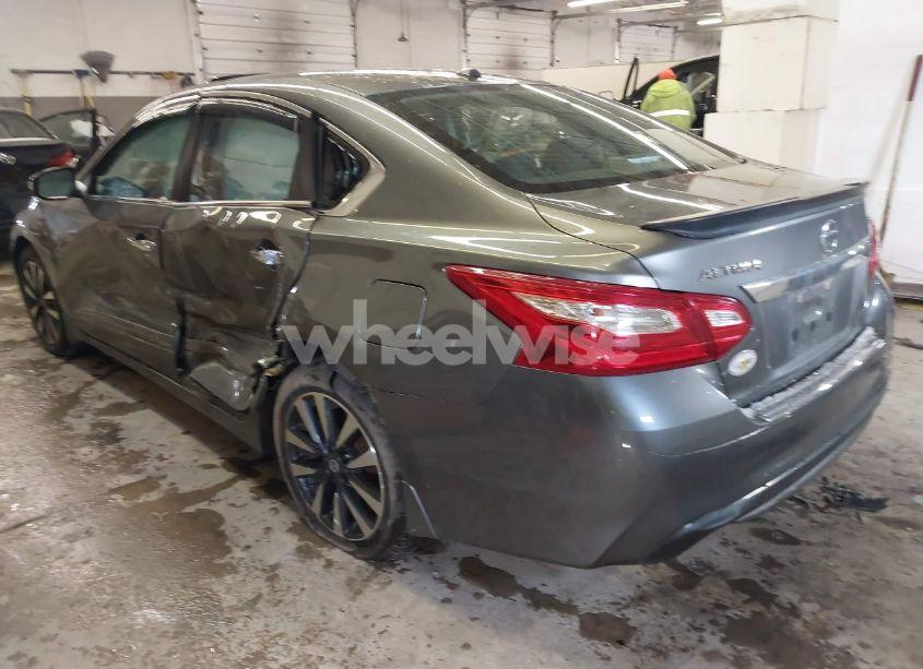 Photo 3 of 2016 Nissan Altima 2.5 SV (VIN 1N4AL3APXGC212444)