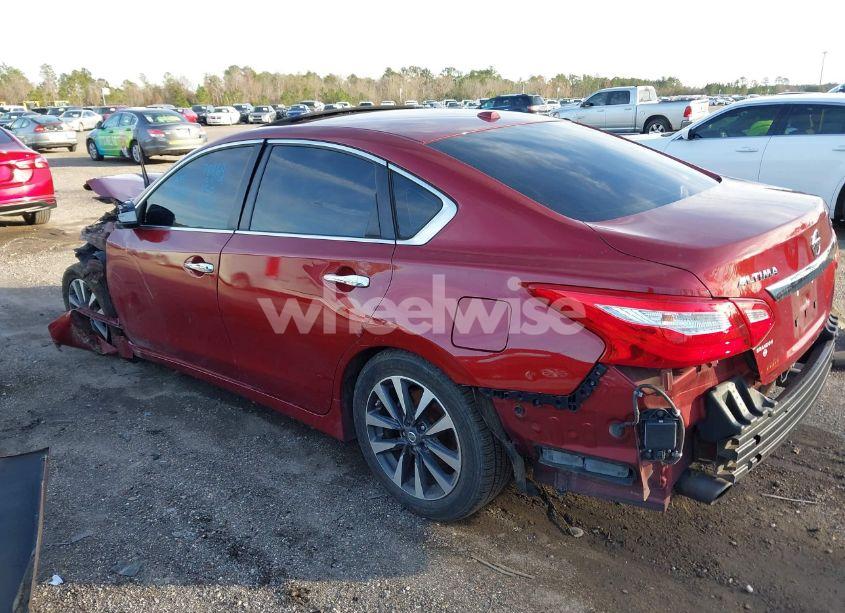 Photo 3 of 2016 Nissan Altima 2.5 SL (VIN 1N4AL3APXGC225761)