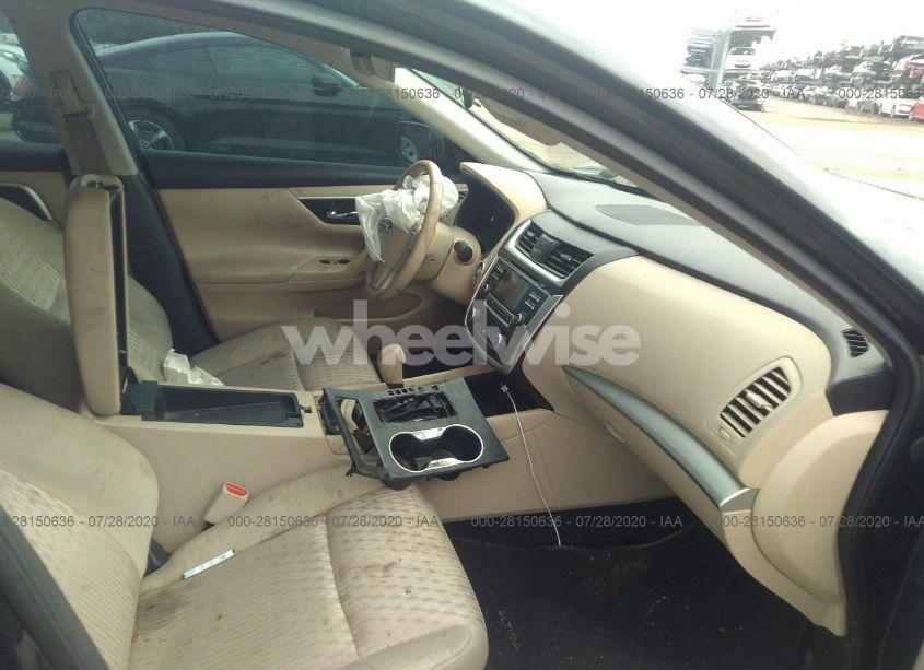 Photo 5 of 2016 Nissan Altima 2.5 SV (VIN 1N4AL3APXGC233536)