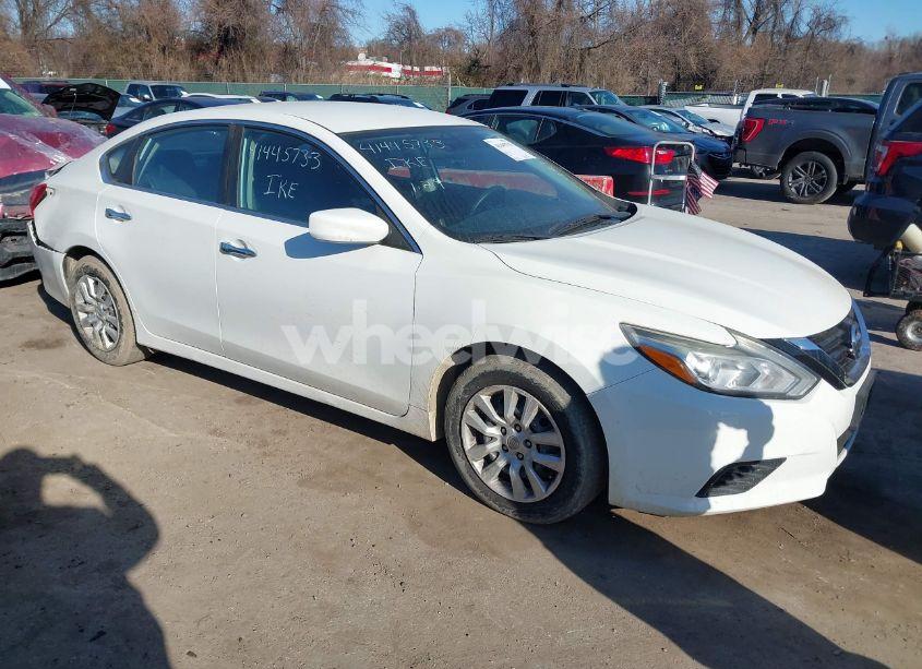 2016 Nissan Altima 2.5/2.5 S/2.5 SL/2.5 SR/2.5 SV (VIN 1N4AL3APXGC248988) main photo