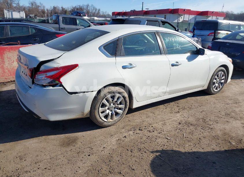 Photo 4 of 2016 Nissan Altima 2.5/2.5 S/2.5 SL/2.5 SR/2.5 SV (VIN 1N4AL3APXGC248988)