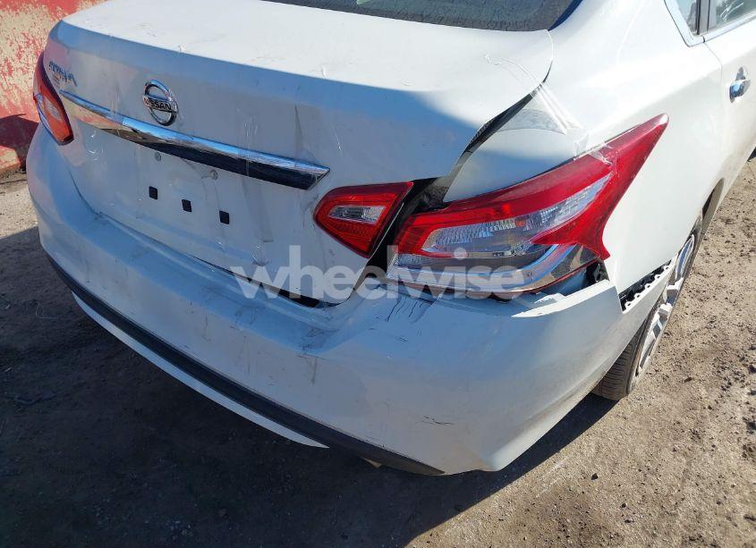 Photo 6 of 2016 Nissan Altima 2.5/2.5 S/2.5 SL/2.5 SR/2.5 SV (VIN 1N4AL3APXGC248988)