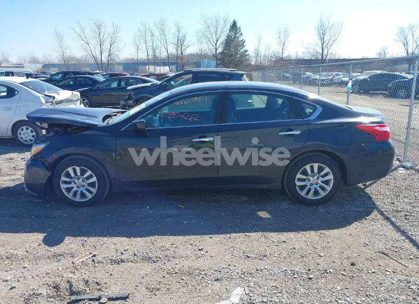 Photo 14 of 2016 Nissan Altima 2.5/2.5 S/2.5 SL/2.5 SR/2.5 SV (VIN 1N4AL3APXGC250109)