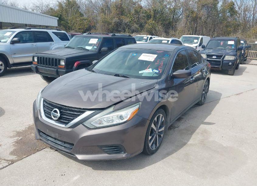Photo 2 of 2016 Nissan Altima 2.5 S (VIN 1N4AL3APXGC251695)