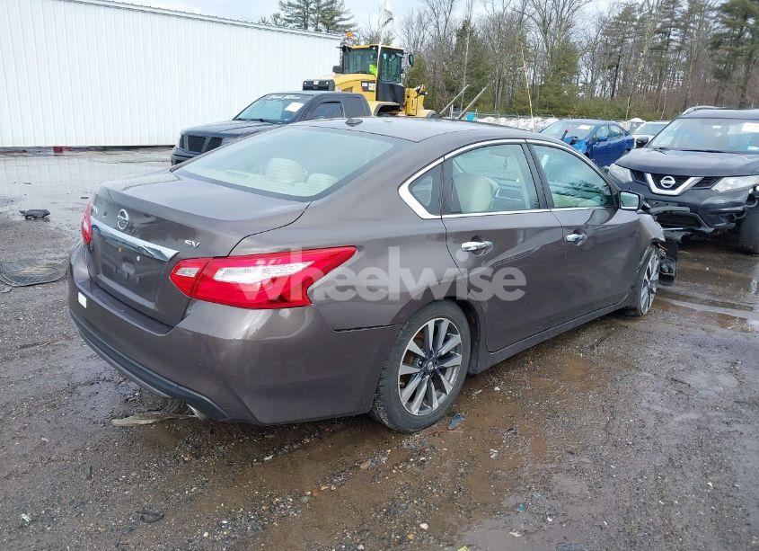Photo 4 of 2016 Nissan Altima 2.5 SV (VIN 1N4AL3APXGC266407)