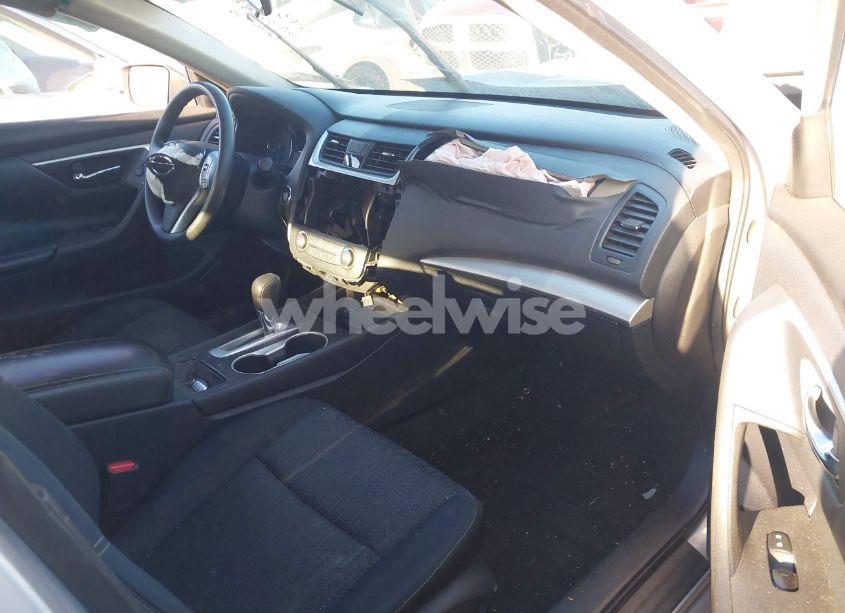 Photo 5 of 2016 Nissan Altima 2.5 S (VIN 1N4AL3APXGC270179)