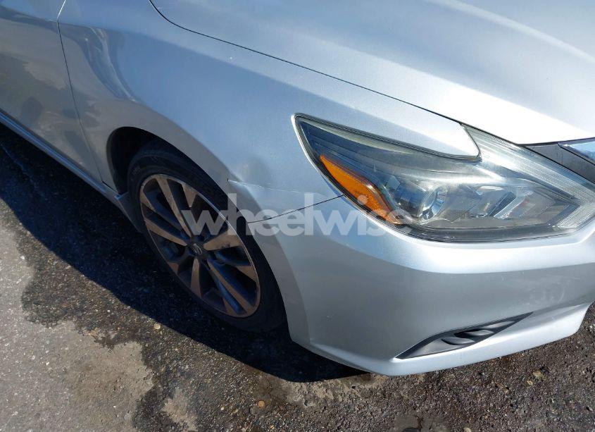 Photo 6 of 2016 Nissan Altima 2.5 SR (VIN 1N4AL3APXGC277763)