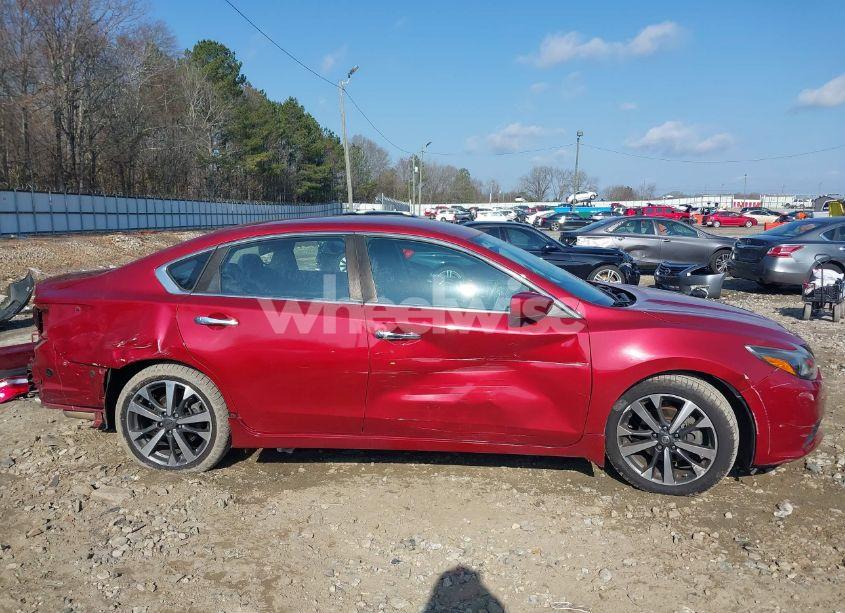 Photo 14 of 2016 Nissan Altima 2.5 SR (VIN 1N4AL3APXGC281084)