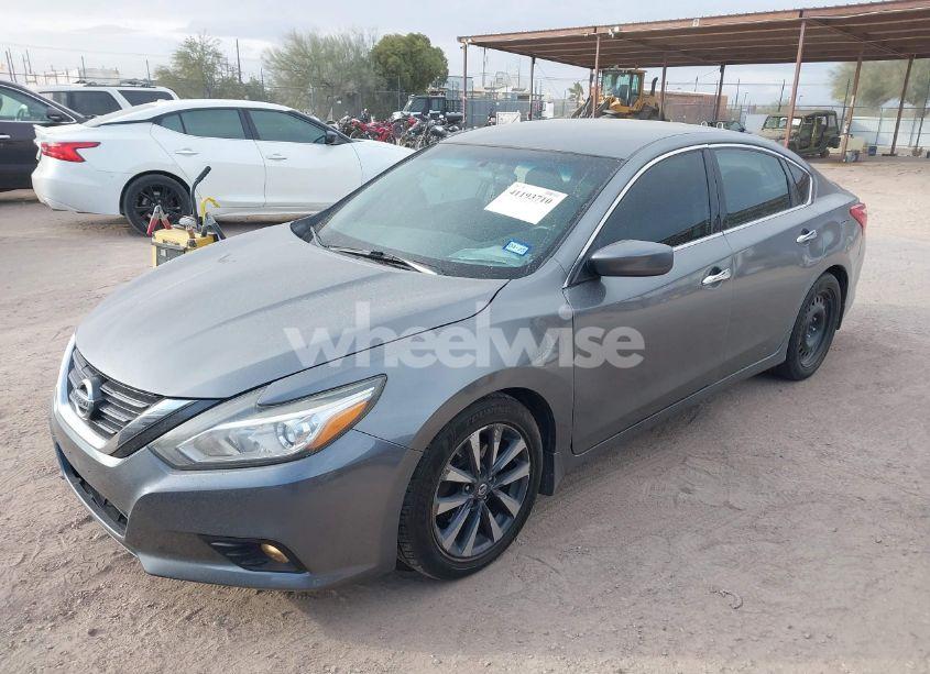 Photo 2 of 2016 Nissan Altima 2.5 SV (VIN 1N4AL3APXGC283191)