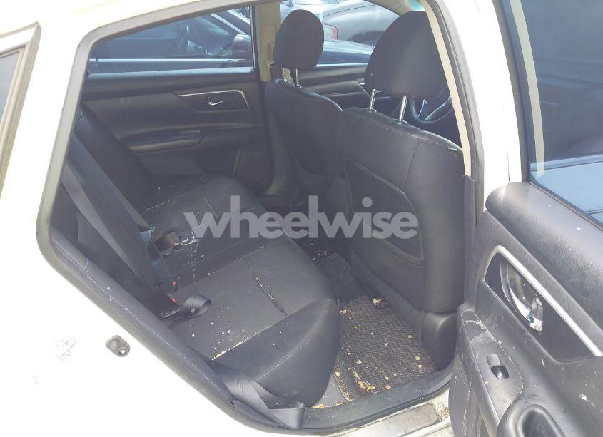 Photo 8 of 2016 Nissan Altima 2.5 SR (VIN 1N4AL3APXGN318462)