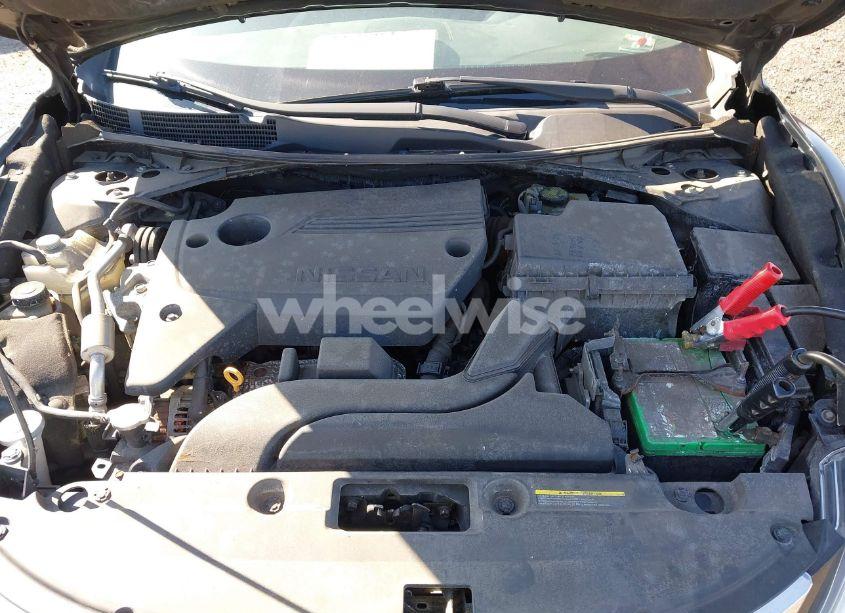 Photo 10 of 2016 Nissan Altima 2.5/2.5 S/2.5 SL/2.5 SR/2.5 SV (VIN 1N4AL3APXGN320843)