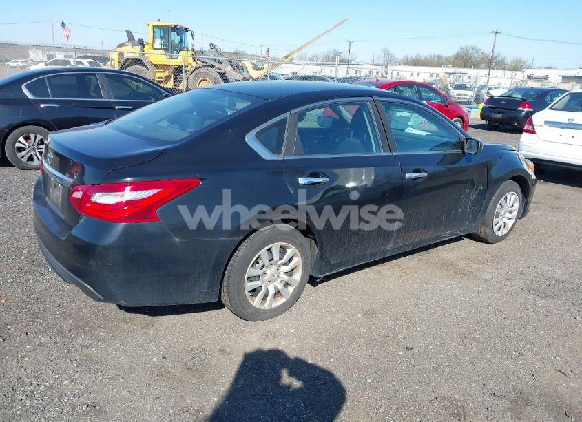 Photo 4 of 2016 Nissan Altima 2.5/2.5 S/2.5 SL/2.5 SR/2.5 SV (VIN 1N4AL3APXGN320843)