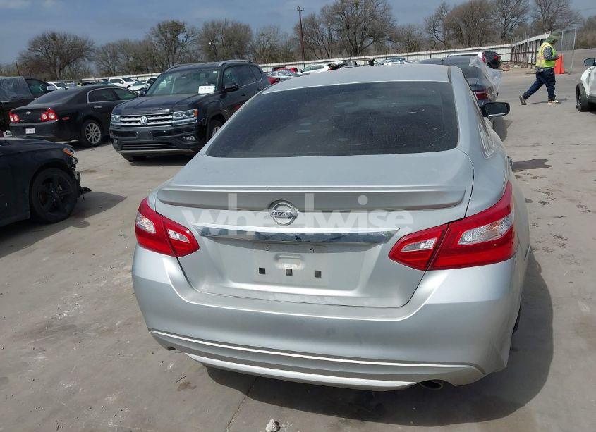 Photo 17 of 2016 Nissan Altima 2.5 SR (VIN 1N4AL3APXGN332362)