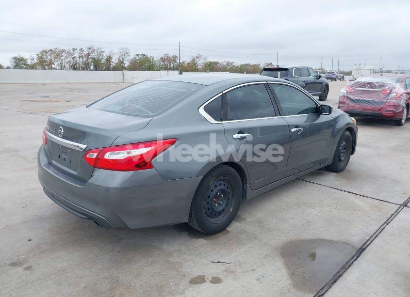 Photo 4 of 2016 Nissan Altima 2.5/2.5 S/2.5 SL/2.5 SR/2.5 SV (VIN 1N4AL3APXGN343250)