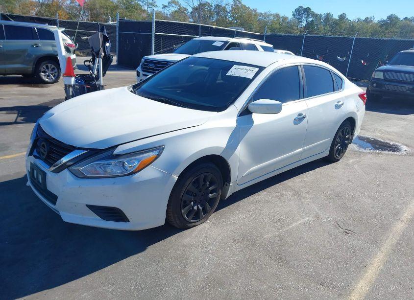 Photo 2 of 2016 Nissan Altima 2.5 S (VIN 1N4AL3APXGN345984)