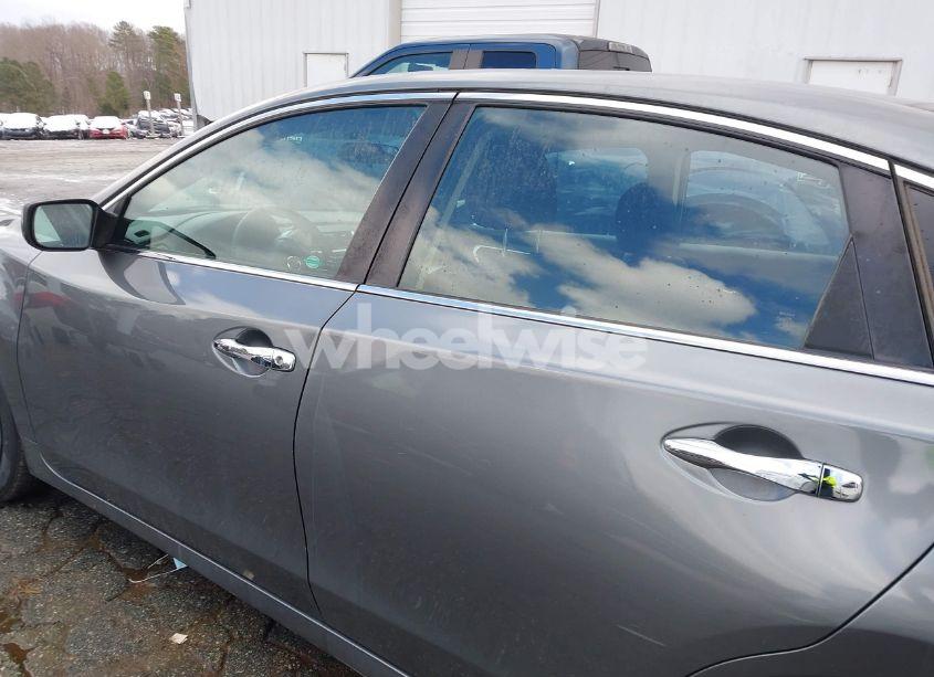 Photo 14 of 2016 Nissan Altima 2.5/2.5 S/2.5 SL/2.5 SR/2.5 SV (VIN 1N4AL3APXGN348920)