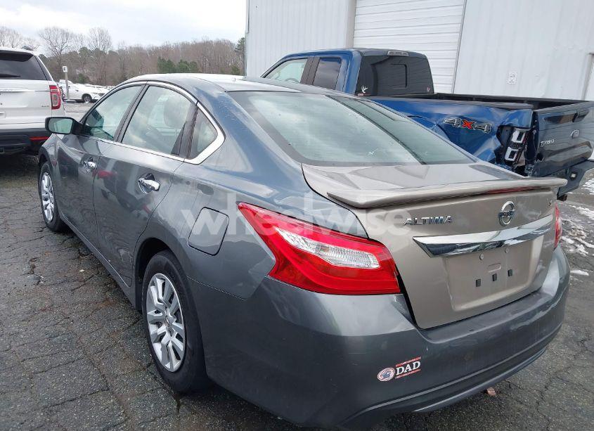 Photo 3 of 2016 Nissan Altima 2.5/2.5 S/2.5 SL/2.5 SR/2.5 SV (VIN 1N4AL3APXGN348920)