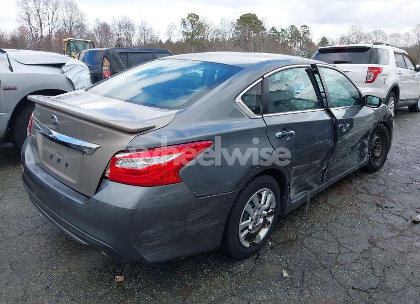 Photo 4 of 2016 Nissan Altima 2.5/2.5 S/2.5 SL/2.5 SR/2.5 SV (VIN 1N4AL3APXGN348920)