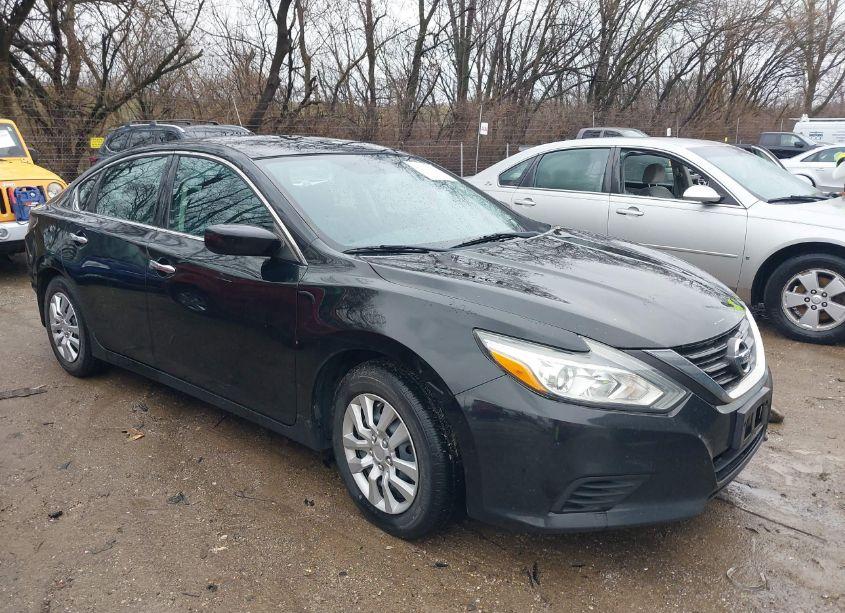 2016 Nissan Altima 2.5/2.5 S/2.5 SL/2.5 SR/2.5 SV (VIN 1N4AL3APXGN355057) main photo