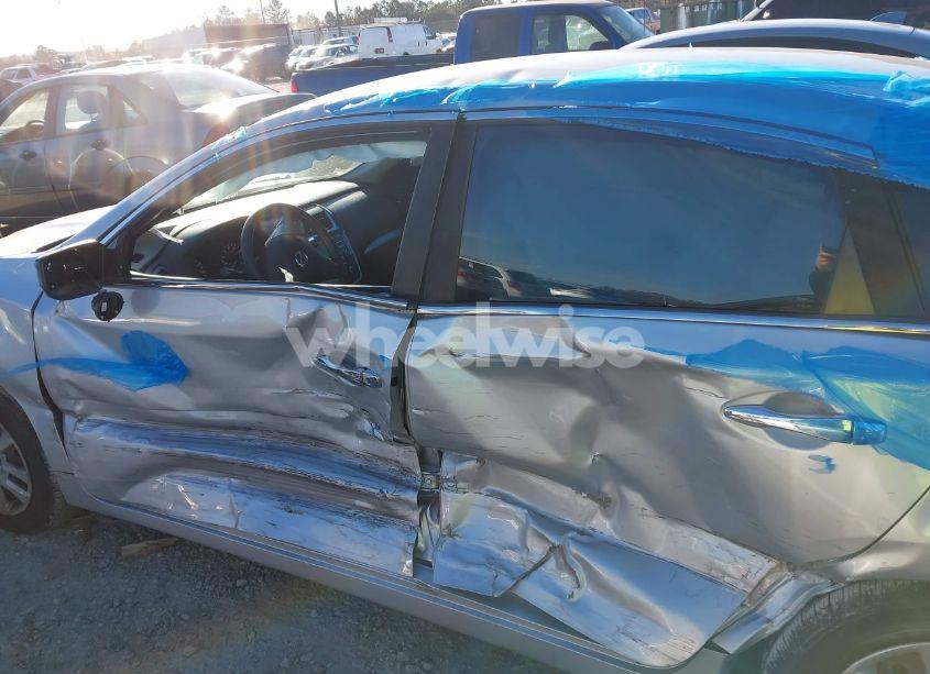 Photo 14 of 2016 Nissan Altima 2.5/2.5 S/2.5 SL/2.5 SR/2.5 SV (VIN 1N4AL3APXGN360520)