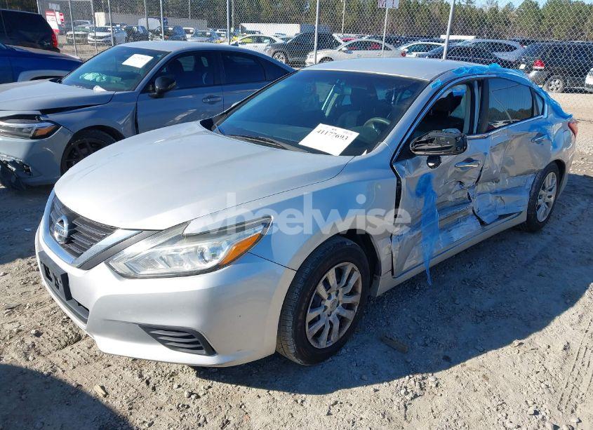Photo 2 of 2016 Nissan Altima 2.5/2.5 S/2.5 SL/2.5 SR/2.5 SV (VIN 1N4AL3APXGN360520)