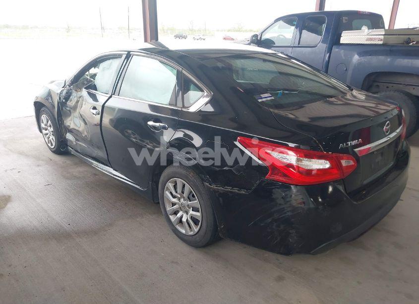 Photo 3 of 2016 Nissan Altima 2.5/2.5 S/2.5 SL/2.5 SR/2.5 SV (VIN 1N4AL3APXGN367368)