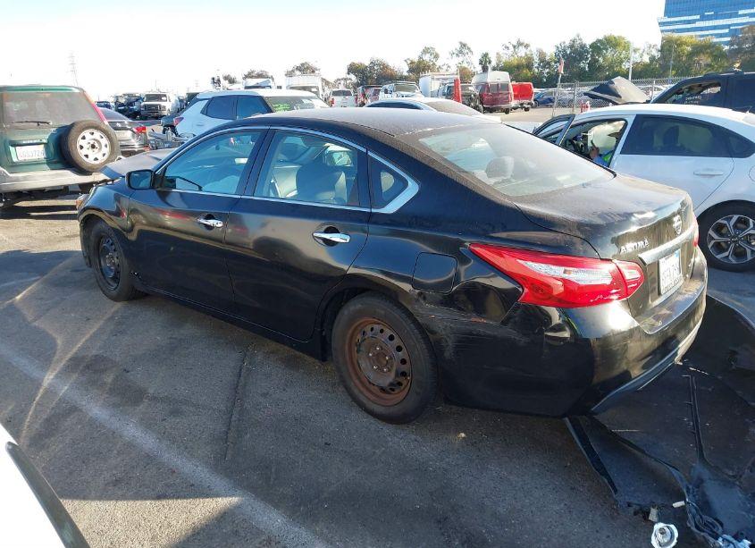 Photo 3 of 2016 Nissan Altima 2.5/2.5 S/2.5 SL/2.5 SR/2.5 SV (VIN 1N4AL3APXGN371839)