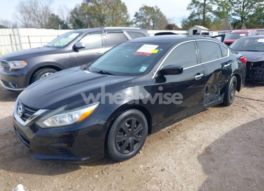 Photo 2 of 2016 Nissan Altima 2.5 S (VIN 1N4AL3APXGN376510)