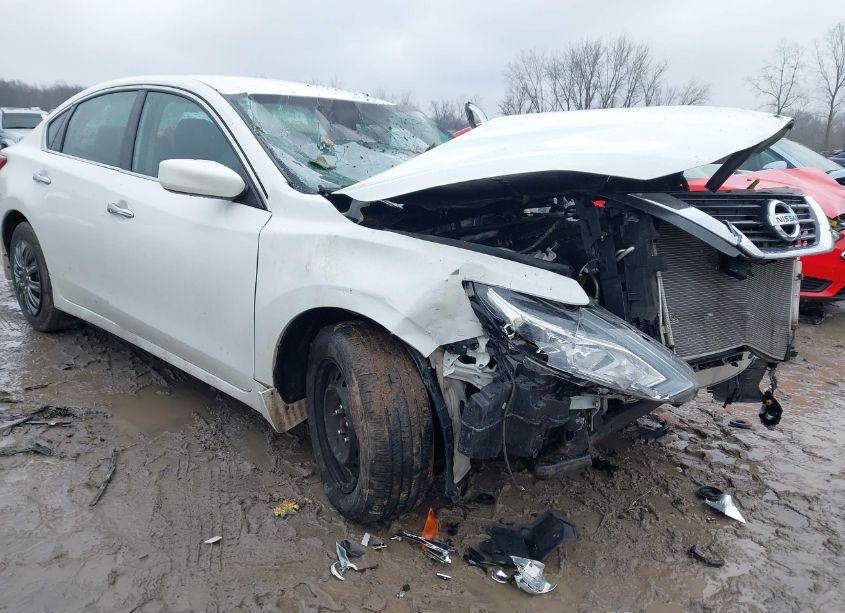 2016 Nissan Altima 2.5 S (VIN 1N4AL3APXGN384994) main photo