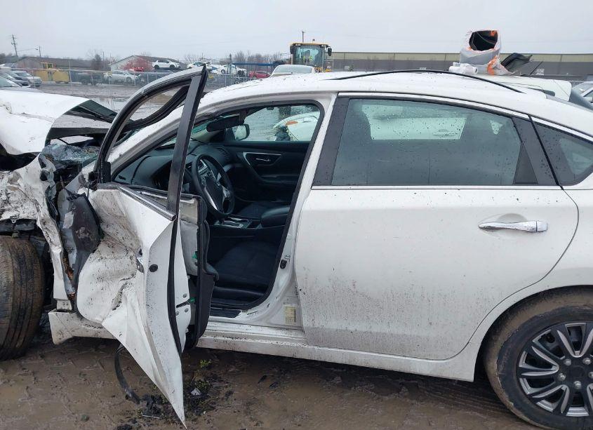 Photo 14 of 2016 Nissan Altima 2.5 S (VIN 1N4AL3APXGN384994)