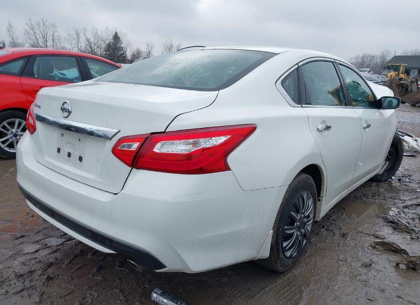 Photo 4 of 2016 Nissan Altima 2.5 S (VIN 1N4AL3APXGN384994)