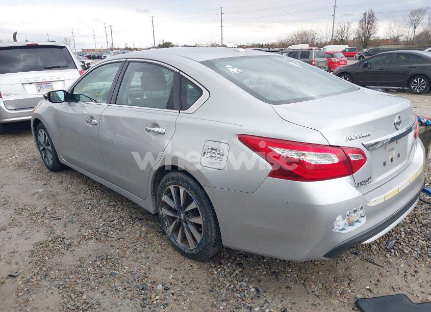 Photo 3 of 2017 Nissan Altima 2.5 SV (VIN 1N4AL3APXHC110661)