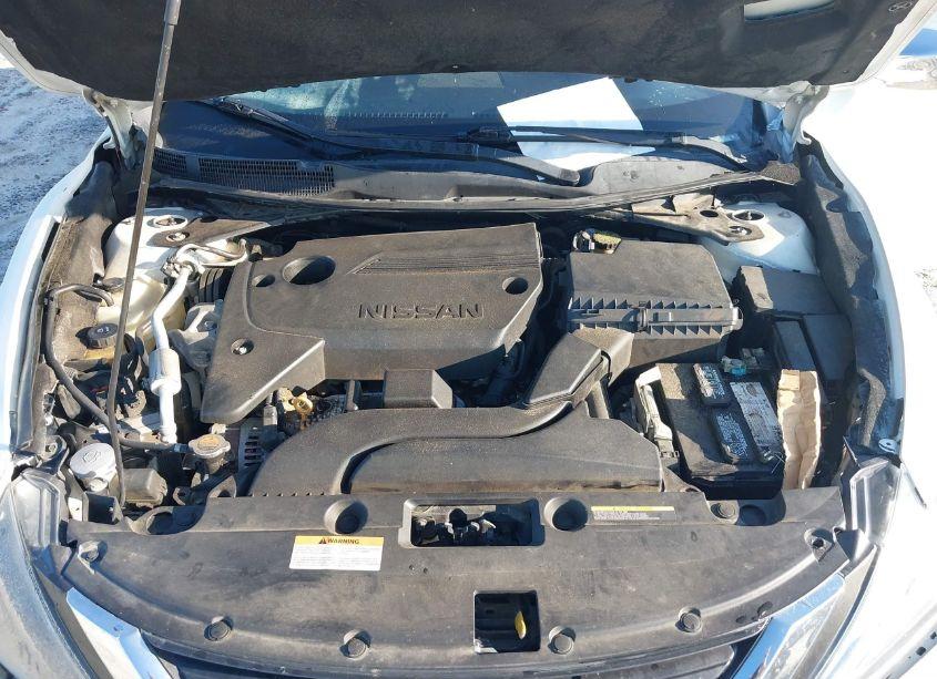 Photo 10 of 2017 Nissan Altima 2.5/2.5 S/2.5 SL/2.5 SR/2.5 SV (VIN 1N4AL3APXHC112586)