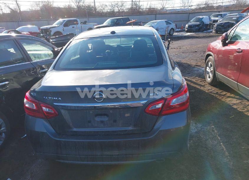 Photo 15 of 2017 Nissan Altima 2.5 SV (VIN 1N4AL3APXHC129260)