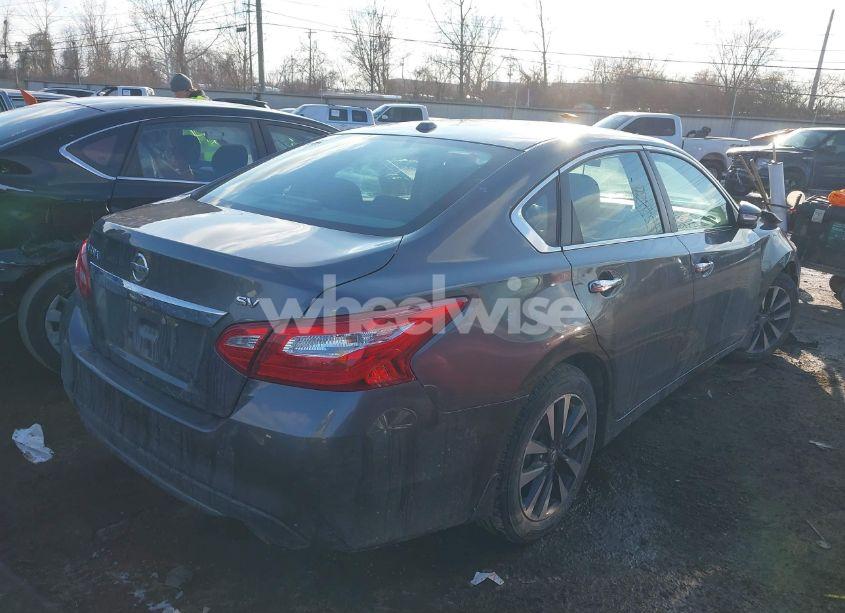 Photo 4 of 2017 Nissan Altima 2.5 SV (VIN 1N4AL3APXHC129260)