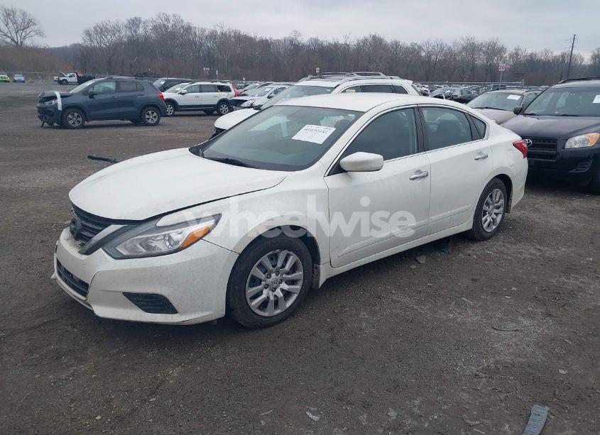 Photo 2 of 2017 Nissan Altima 2.5 S (VIN 1N4AL3APXHC129548)