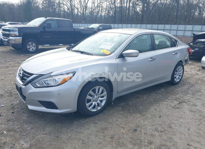 Photo 2 of 2017 Nissan Altima 2.5 S (VIN 1N4AL3APXHC139951)