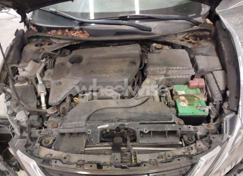 Photo 10 of 2017 Nissan Altima 2.5 SR (VIN 1N4AL3APXHC141621)