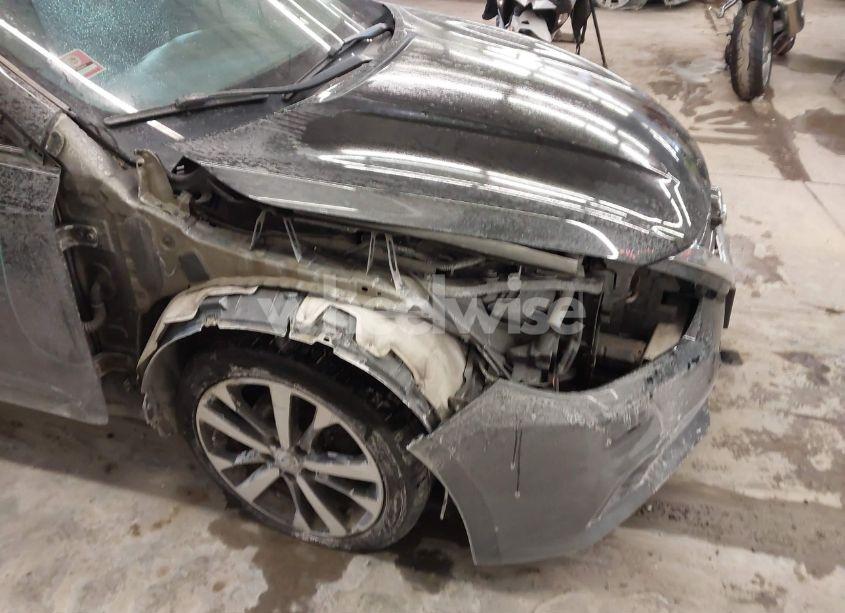 Photo 6 of 2017 Nissan Altima 2.5 SR (VIN 1N4AL3APXHC141621)