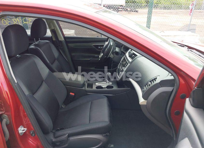 Photo 5 of 2017 Nissan Altima 2.5 SR (VIN 1N4AL3APXHC143479)