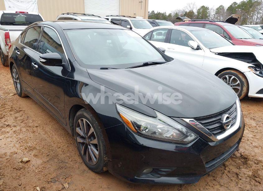 2017 Nissan Altima 2.5 SL (VIN 1N4AL3APXHC148603) main photo