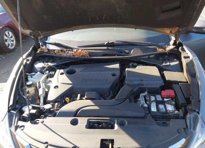 Photo 10 of 2017 Nissan Altima 2.5 SV (VIN 1N4AL3APXHC152344)