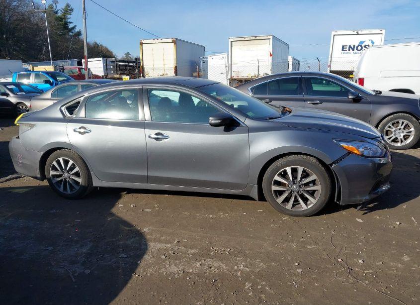 Photo 14 of 2017 Nissan Altima 2.5 SV (VIN 1N4AL3APXHC152344)