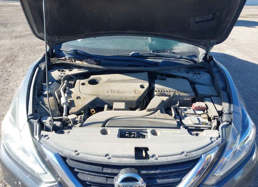 Photo 10 of 2017 Nissan Altima 2.5 SV (VIN 1N4AL3APXHC158242)